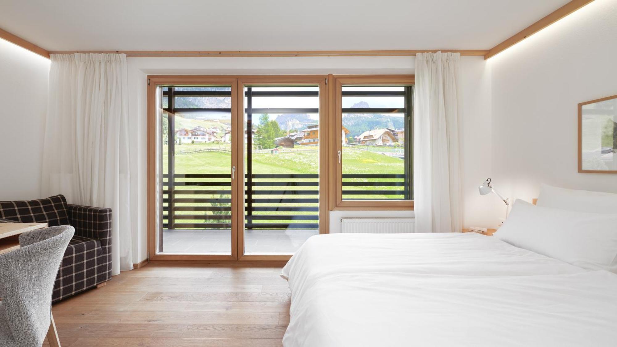 Saleghes Dolomites Residence Selva di Val Gardena Room photo