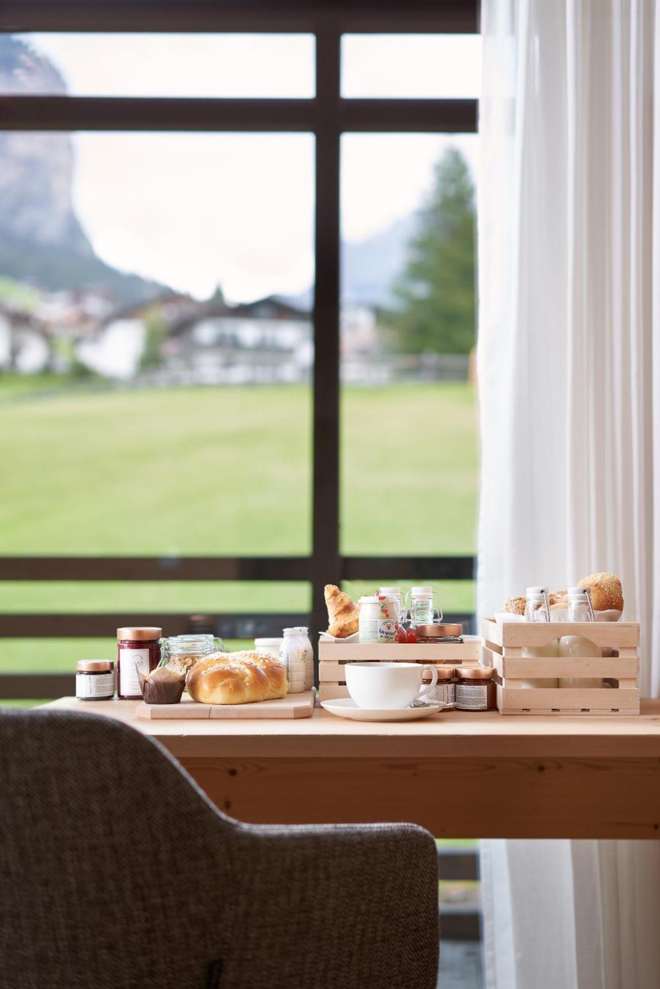 Saleghes Dolomites Residence Selva di Val Gardena Exterior photo